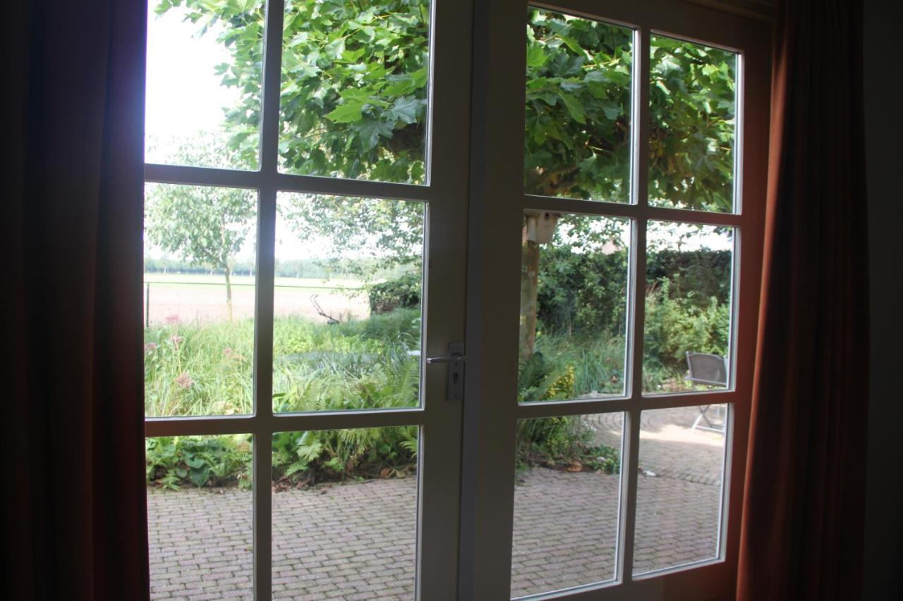 Vakantiehuisje Achter Odiliapeel Luaran gambar