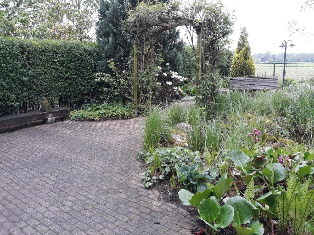 Vakantiehuisje Achter Odiliapeel Luaran gambar