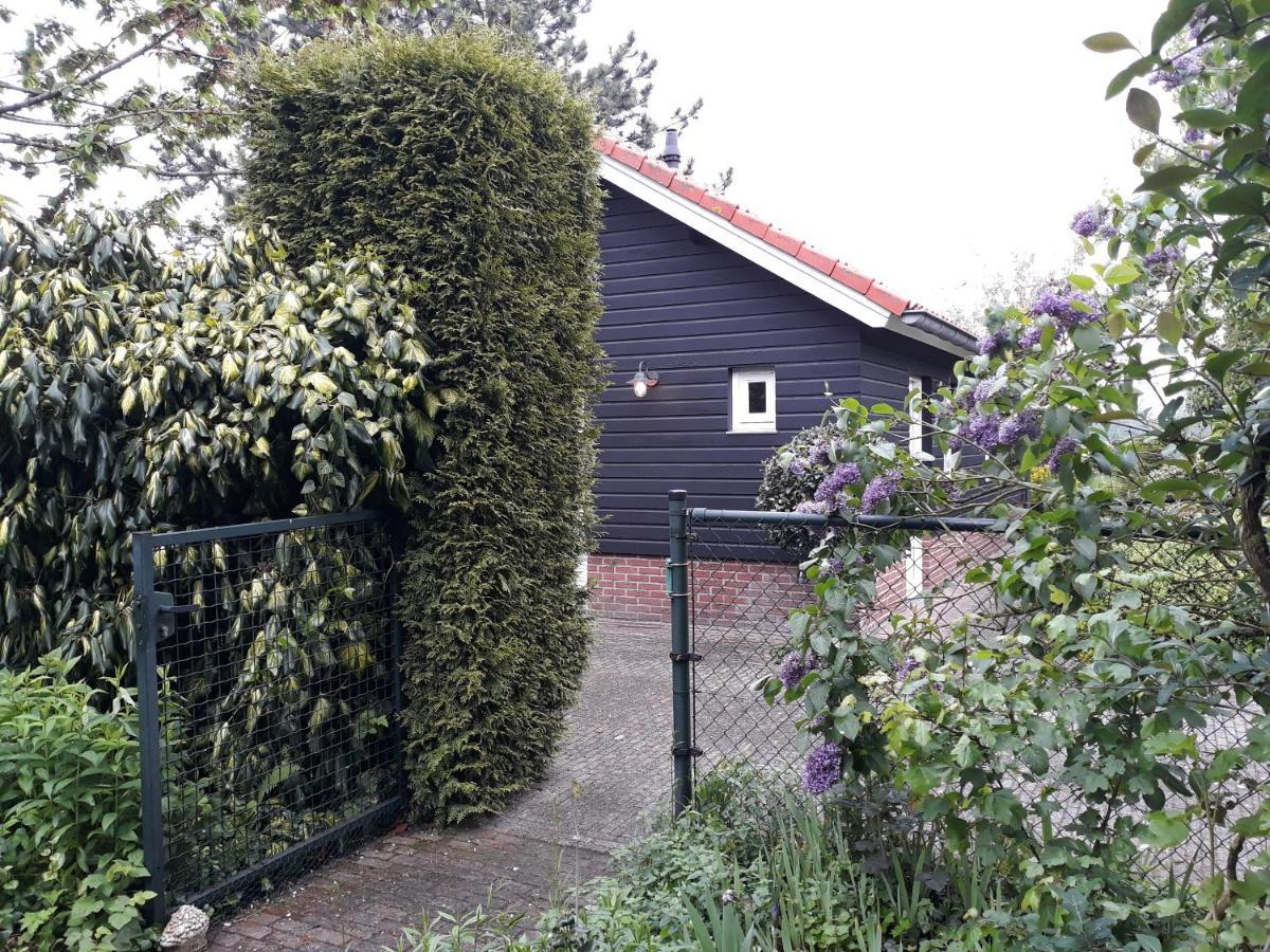 Vakantiehuisje Achter Odiliapeel Luaran gambar