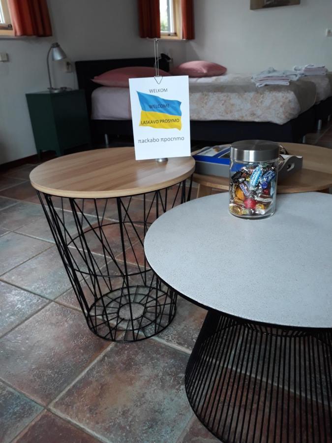 Vakantiehuisje Achter Odiliapeel Luaran gambar